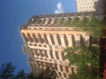 Отличные окна на кухне 11 и 12 этажей, прям до пола