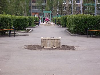 клумбы после ремонта.jpg