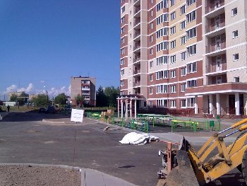 двор между к.1 и к.2