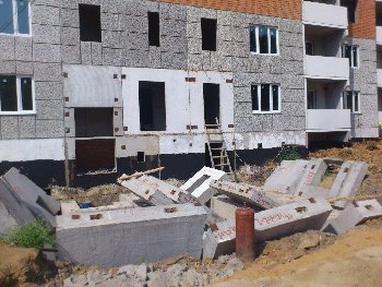 фундамент подъезда дом 3 подъезд 1