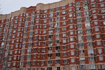 Вид не Айс! Понятно,что фасад кирпичный,но сути это не меняет.