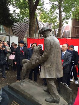 Открытия памятника собаке и хозяину 8 марта 2015