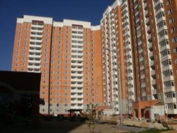 Тепличная 22