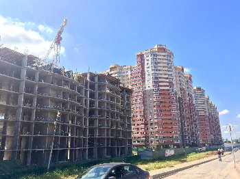 а тут девять