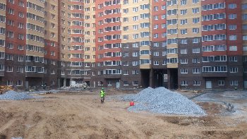 Двор 2 корпуса