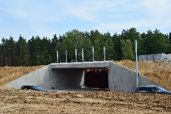 13.08.2015. Готовая часть тоннеля для заезда в ЖК Весенний, т.к. поворота налево к жк с Объездного шоссе не будет.