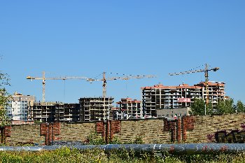 21.08.2015. Вид от нашей котельной.Дома №17 и №12.