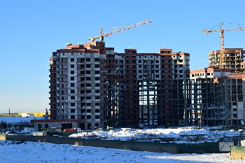 17.12.2015. Доделали кирпичом пожарные балконы дома №12.