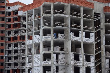 06.02.2016. Дом №12,секция 7,делают наружные стены.