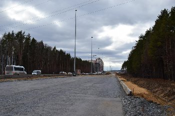 01.04.2016. Участок от эстакады до Бородино практически готов,только съезда на Сосновую всётаки не будет.