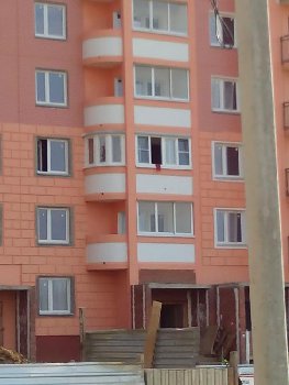 кто-то уже себе рамы вставил новые.