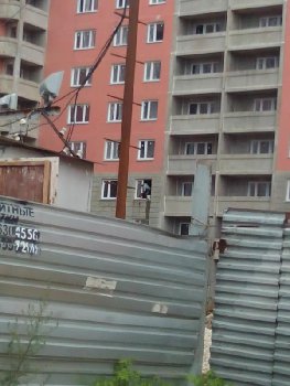 работяга мыл раму, зачем не пойму?