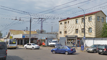 желтое здание.png