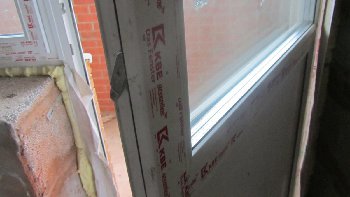 25. Стеклопакет. Кстати знатоки подскажите: здесь два стекла или три???