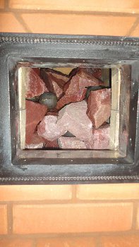 каменка,общий вес  каменно-чугунной закладки 150-170 кг