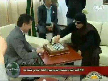 клуб четырех коней.jpg