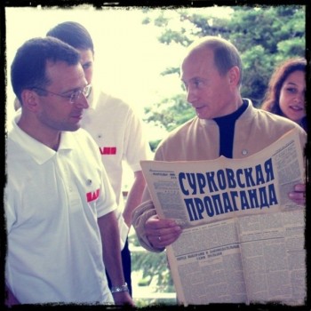 AlpyPhFCQAAr3GE.jpg large.jpeg