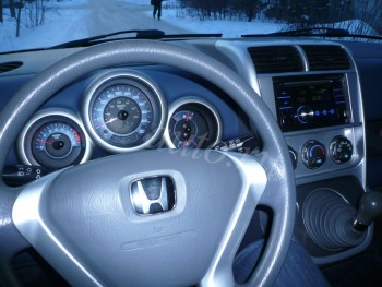 Не видать &quot;такая прямоугольной формы (подлиннее пачки сигарет) с прозрачными краями&quot;