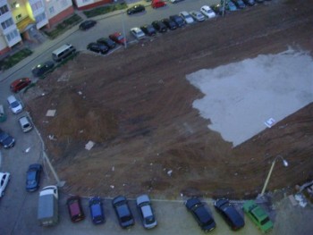 Из окна 03.06.09 два