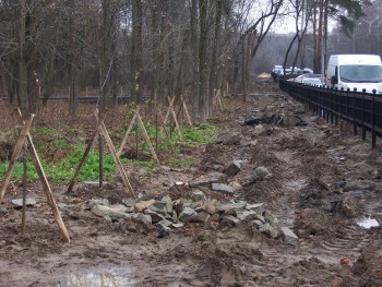 вешалка театра абсурда комбината благоустройства