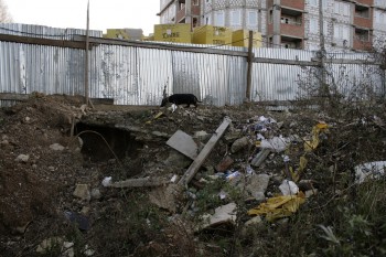свалка стройматериалов со стройки Ривьеры в Кузовлевом овраге